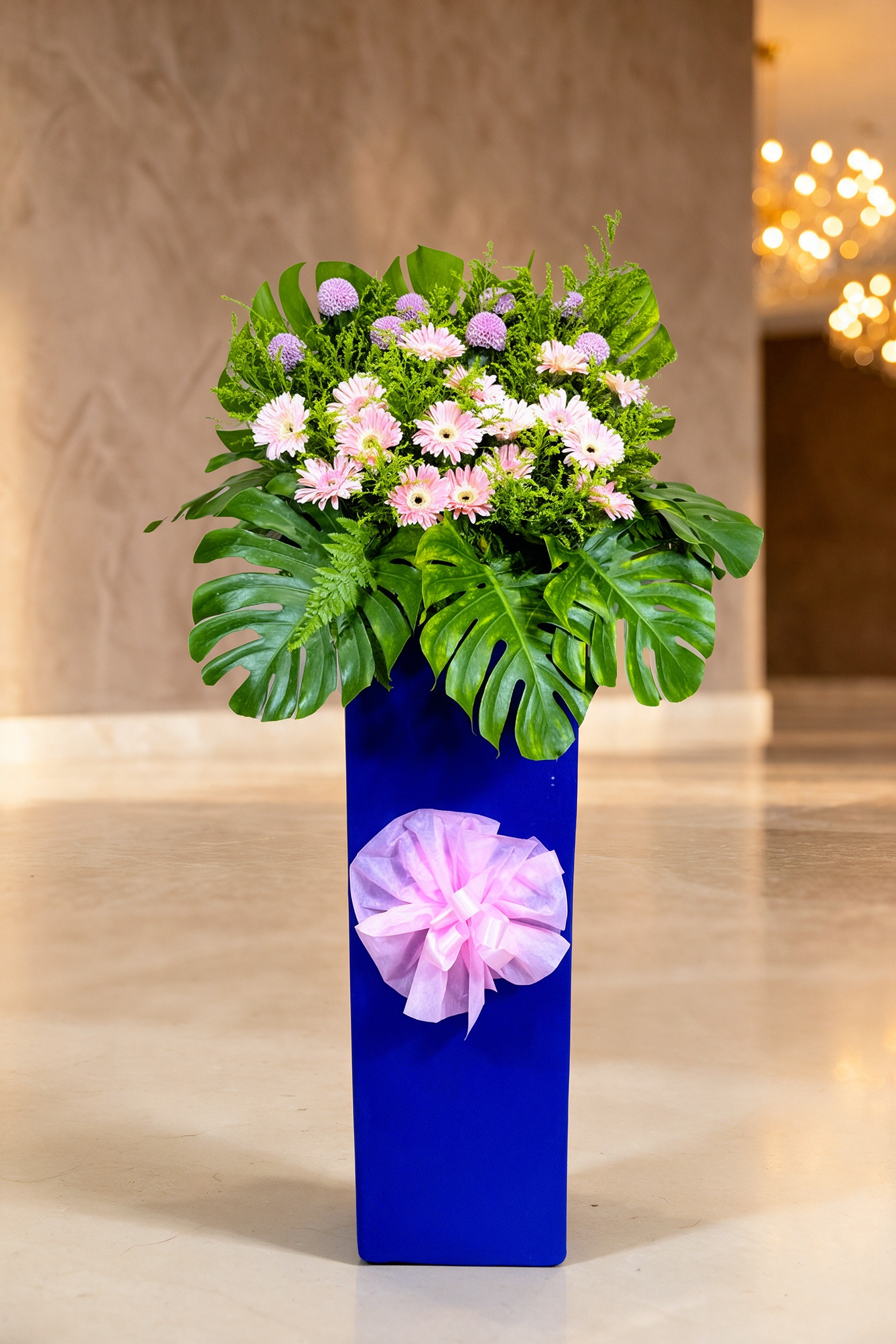 hbo-094 Prosperity Bloom Flower Stand - Image 1